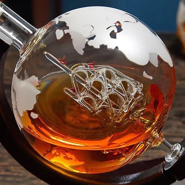 Creative Globe Decanter Set